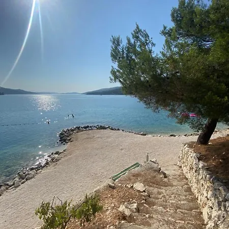 Lovric Appartement Marina
