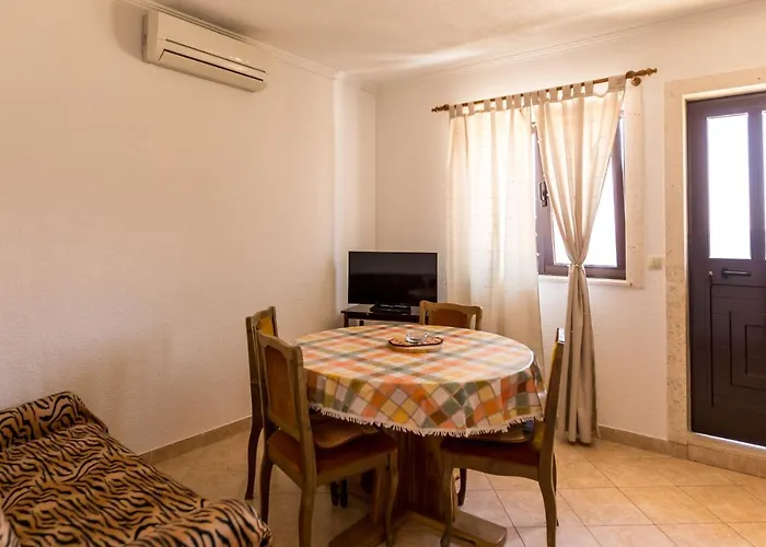 Apartman Lovric *